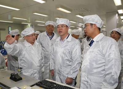 強(qiáng)強(qiáng)聯(lián)合，共拓前沿 亨通集團(tuán)攜手東南大學(xué)成立光/量子通信與傳感技術(shù)聯(lián)合研究中心